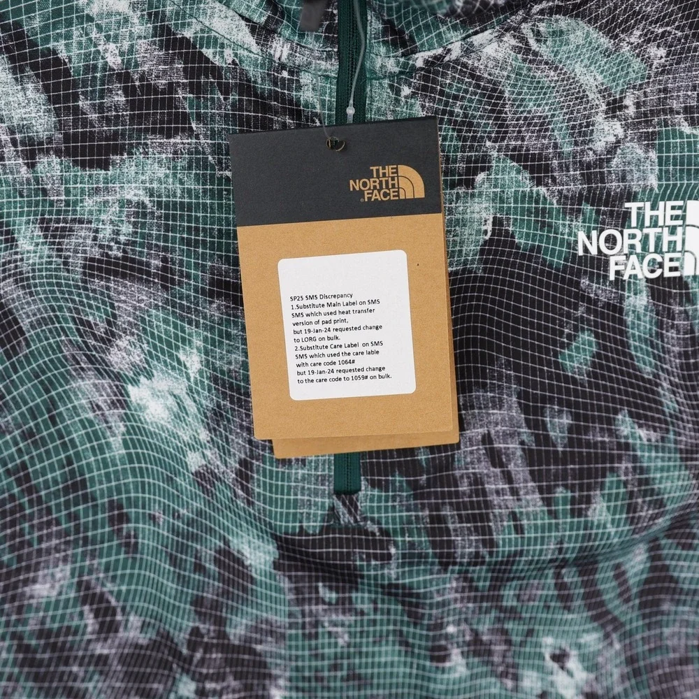 The North Face‎ 24/7 1/4 Zip Tee Pullover Mens Medium Green Camo Lightweight NWT